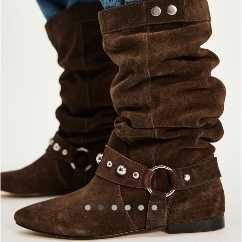 BNIB Half Moon Slough Boots
